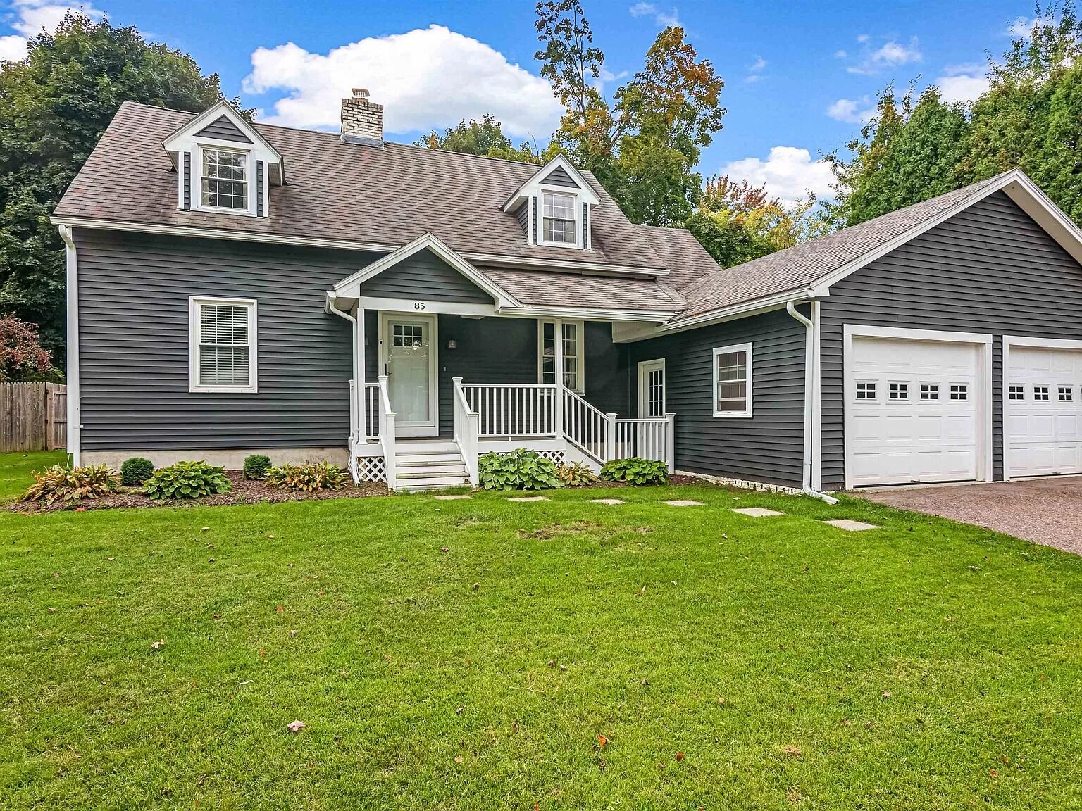 85 Maple St, Essex Jct, VT